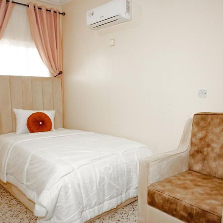 Nexus Xpress Hotel Abuja Exteriör bild